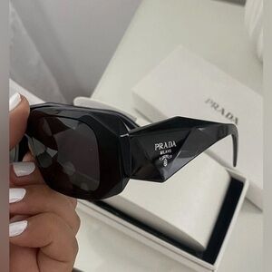 Prada Women's Sunglasses 51 mm Black PR17W